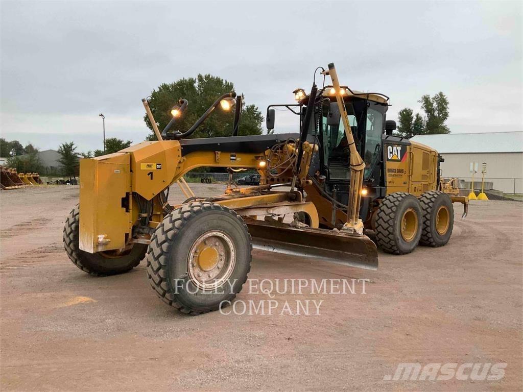 CAT 140M2AWD Greyderler