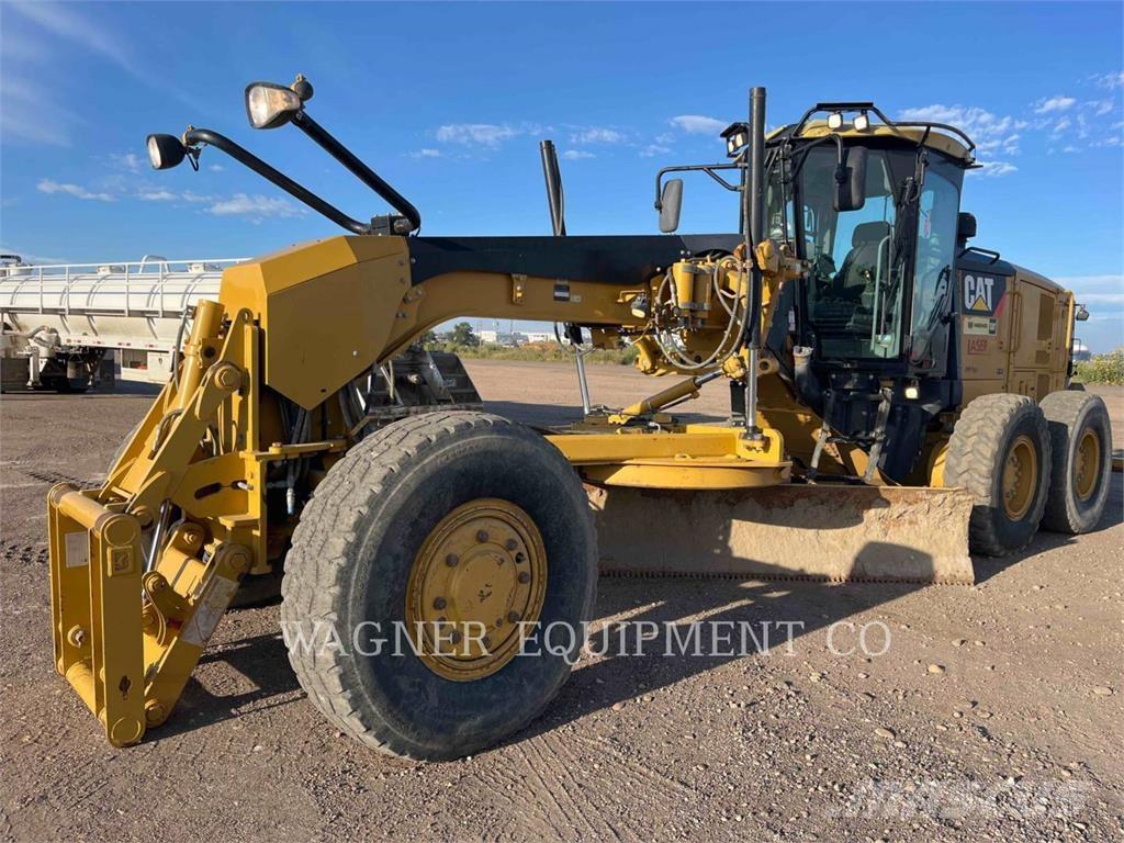 CAT 140M2AWD Greyderler