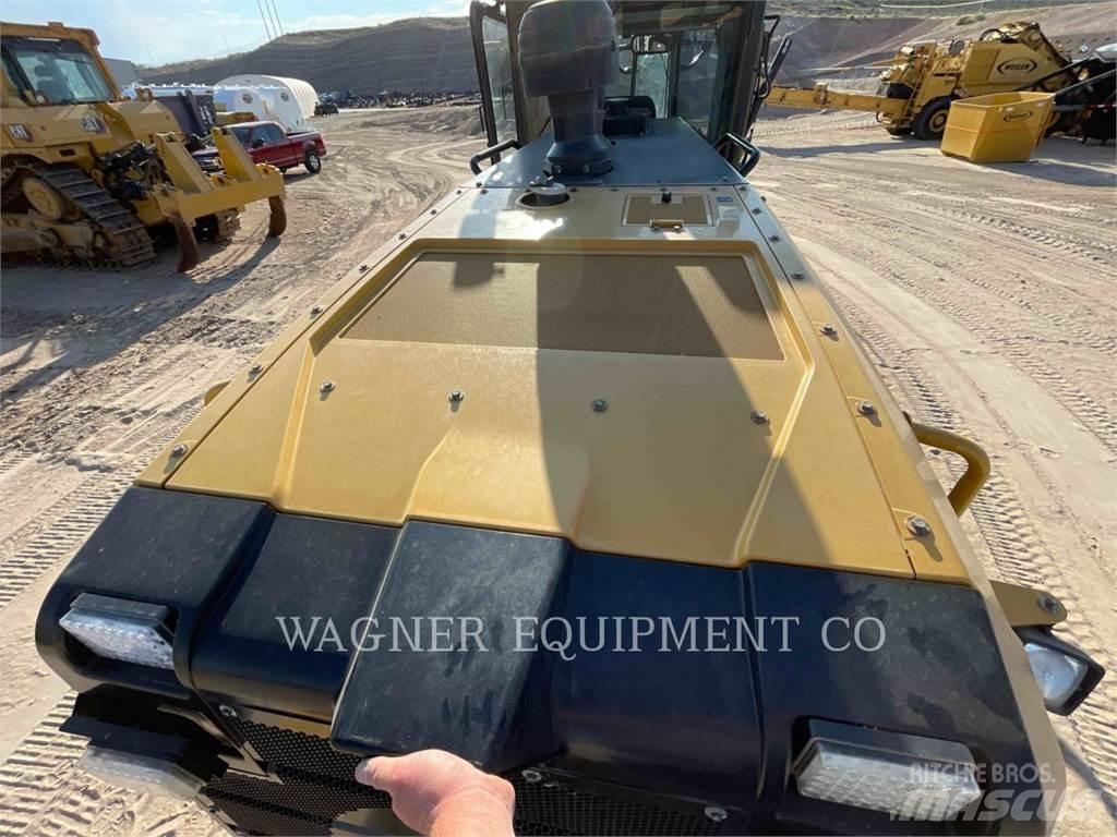 CAT 140M3 Greyderler