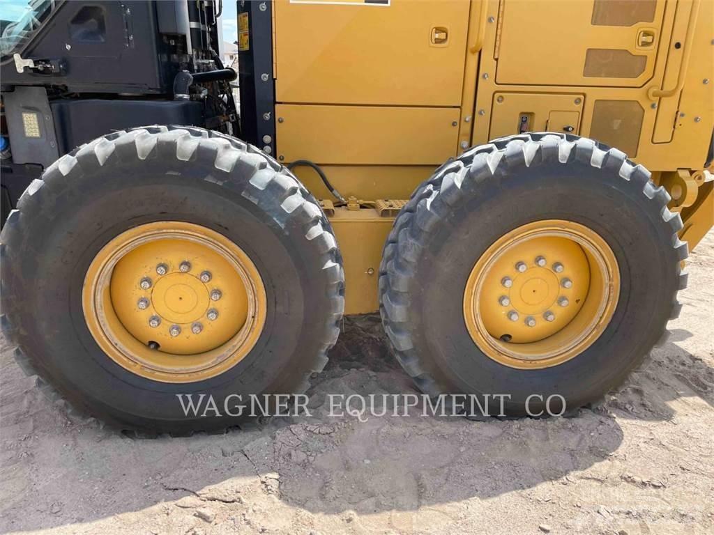 CAT 140M3 Greyderler