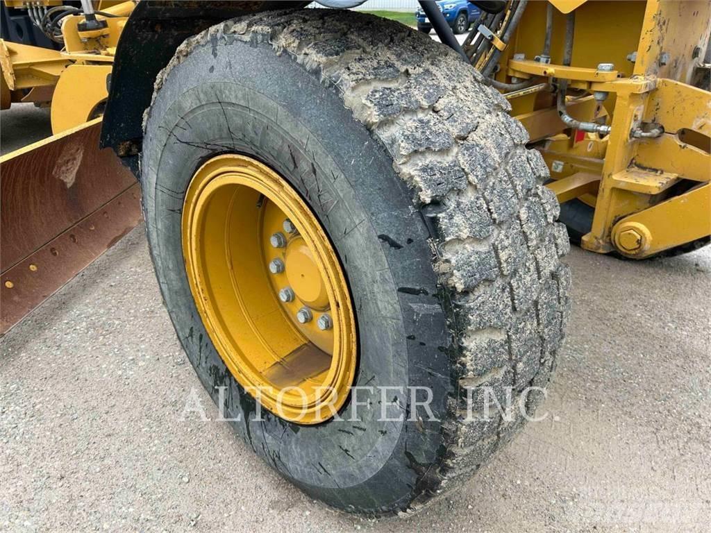 CAT 140M3 Greyderler