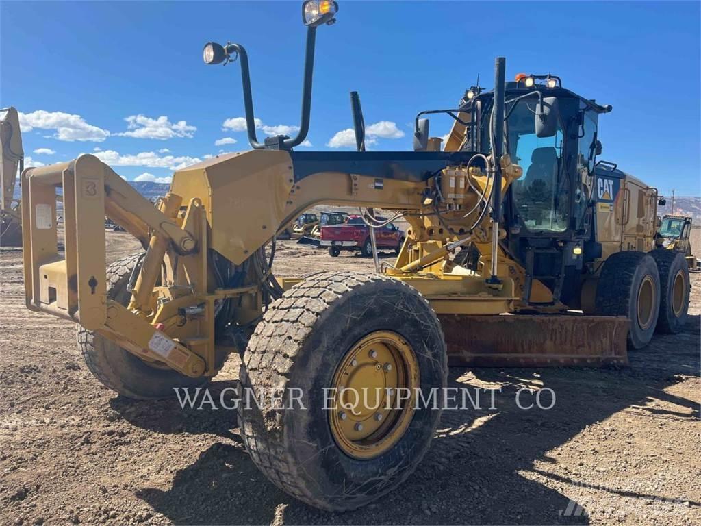 CAT 140M3 AWD Greyderler