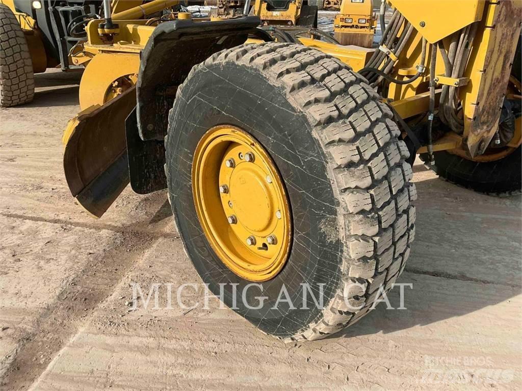 CAT 140M3 AWD Greyderler