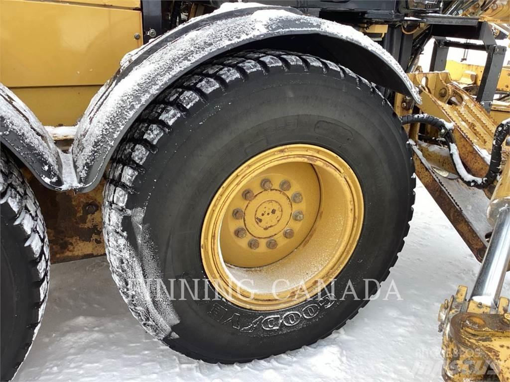 CAT 140M3 AWD Greyderler