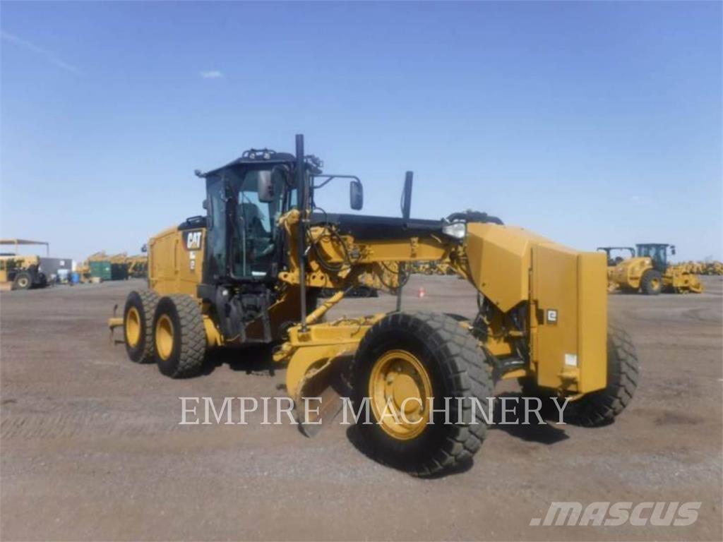 CAT 140M3 AWD Greyderler
