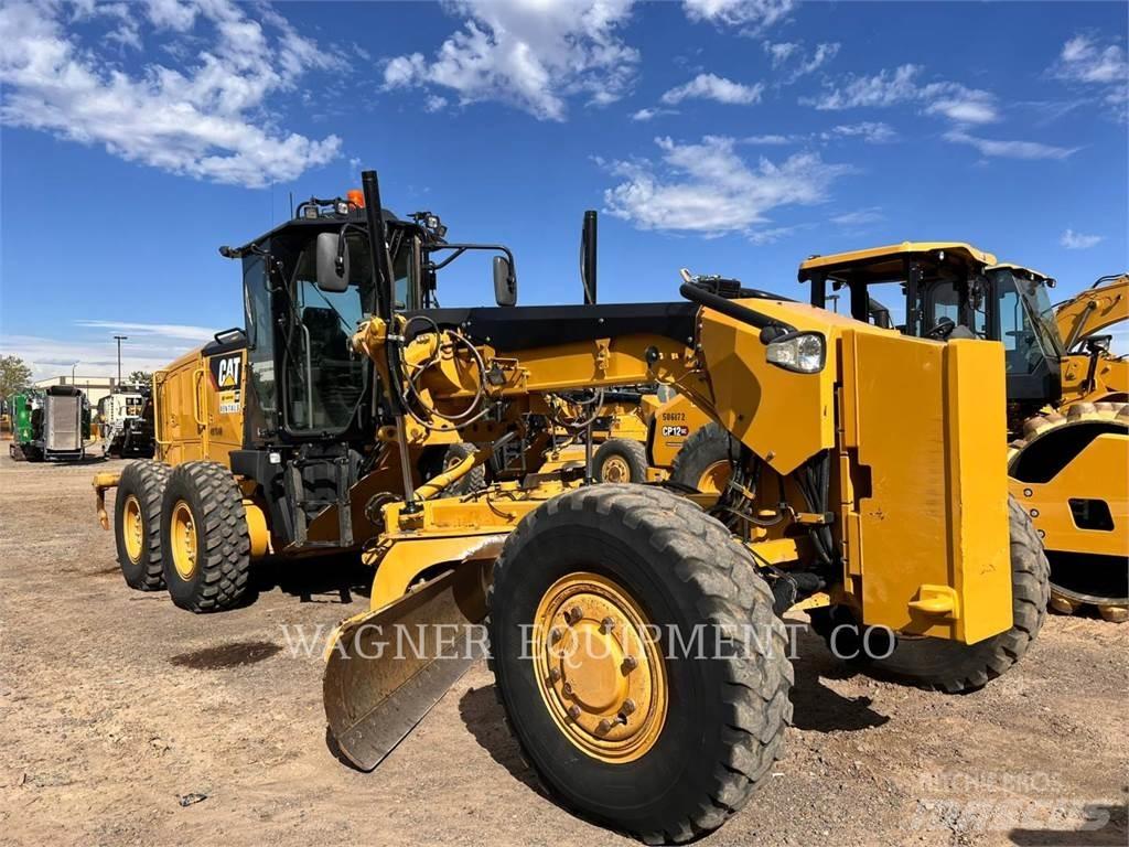 CAT 140M3 AWD Greyderler