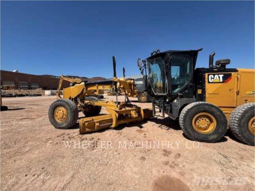 CAT 140M3 AWDX Greyderler
