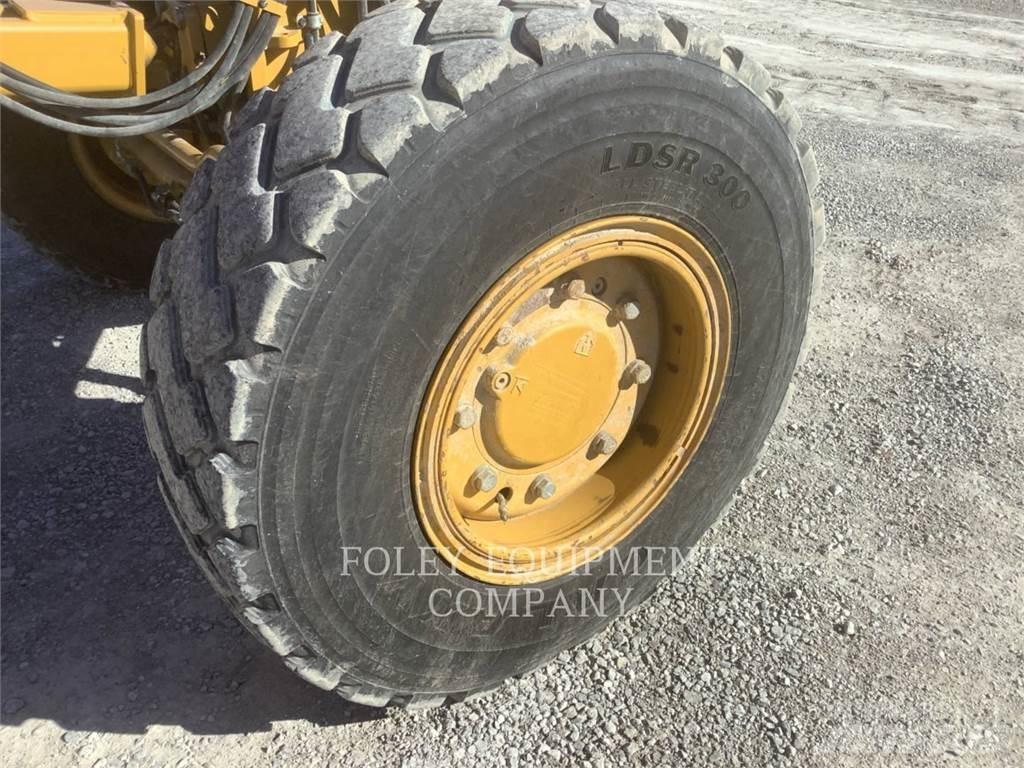 CAT 140M3AW Greyderler