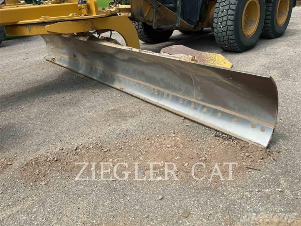 CAT 140M3AWD Greyderler