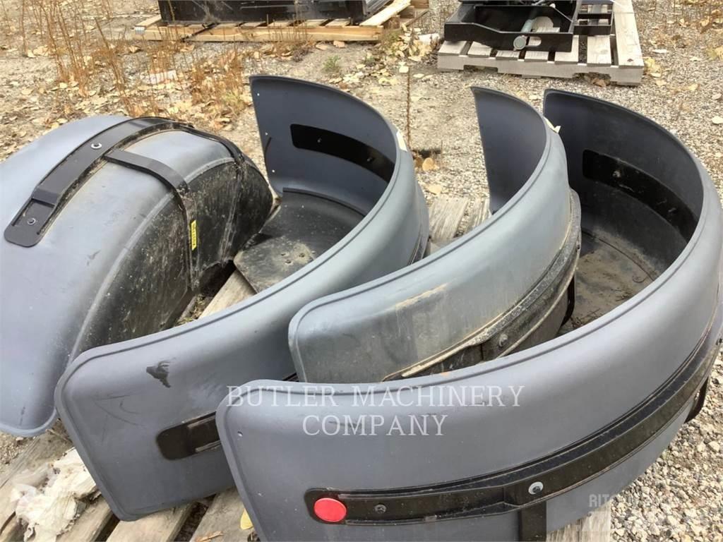 CAT 140M3REARFENDER Diger