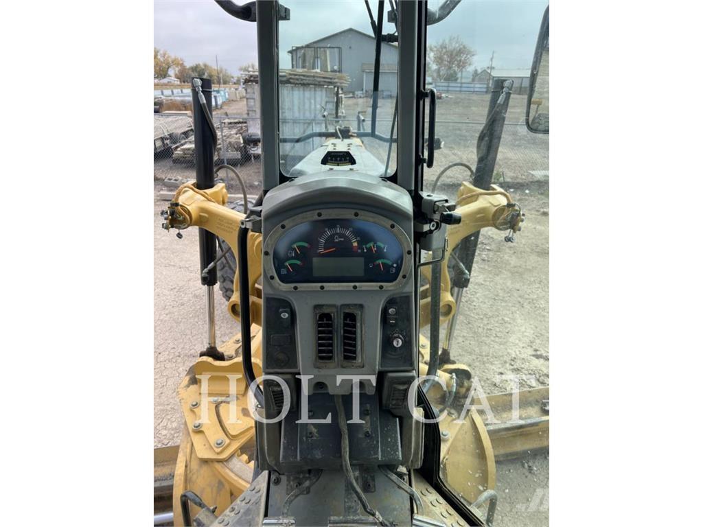 CAT 14M Greyderler
