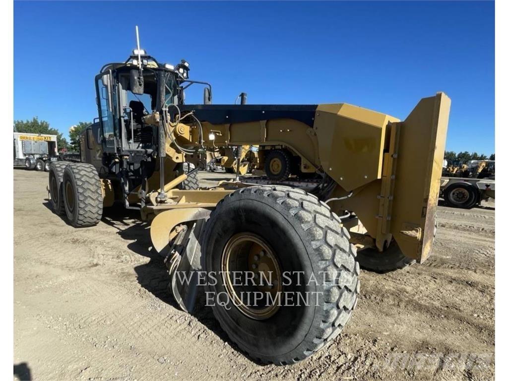 CAT 14M Greyderler
