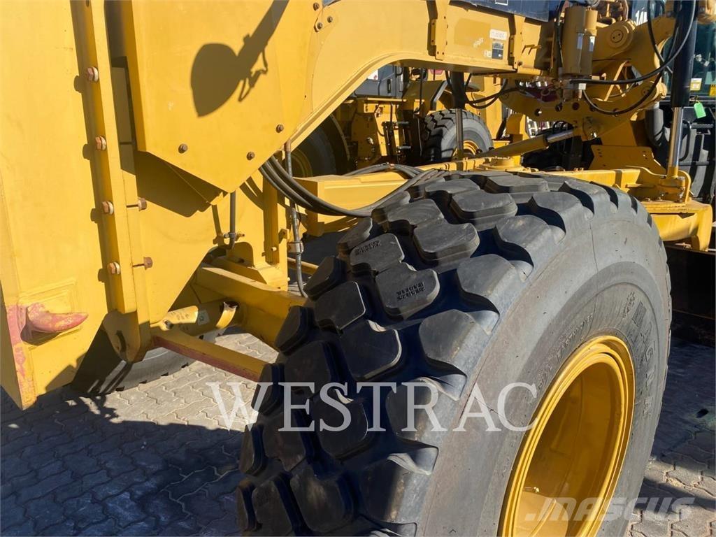 CAT 14M Greyderler