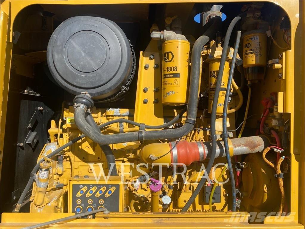 CAT 14M Greyderler