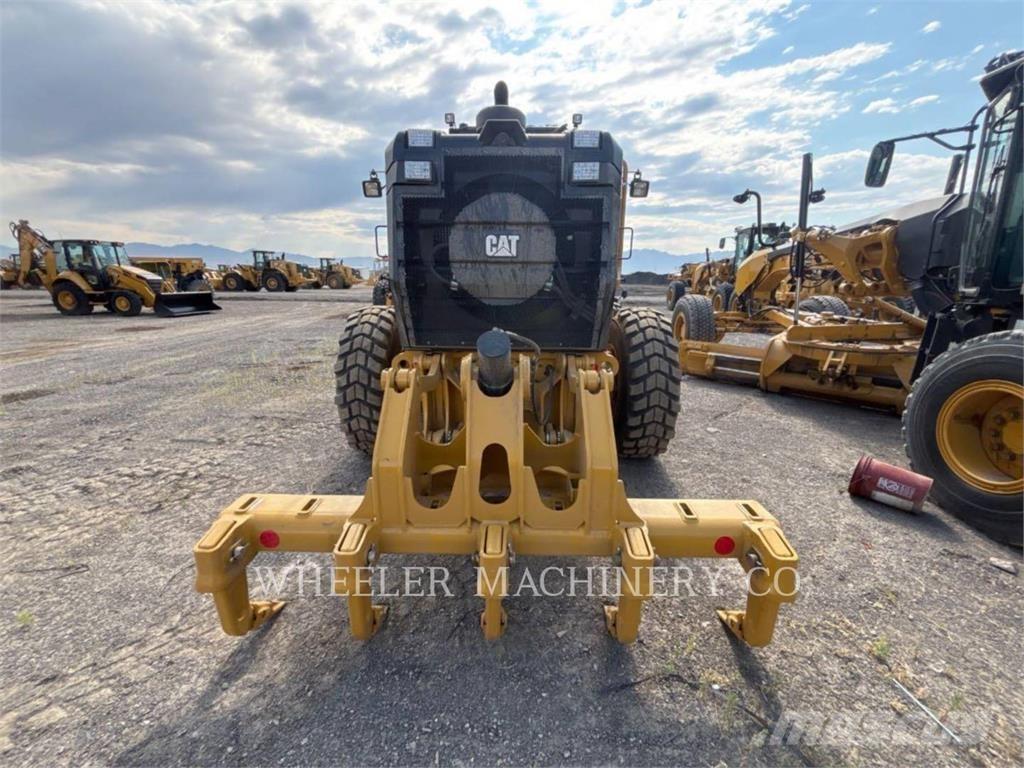 CAT 150 15 Greyderler