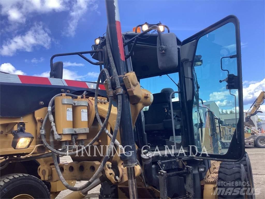 CAT 160M Greyderler