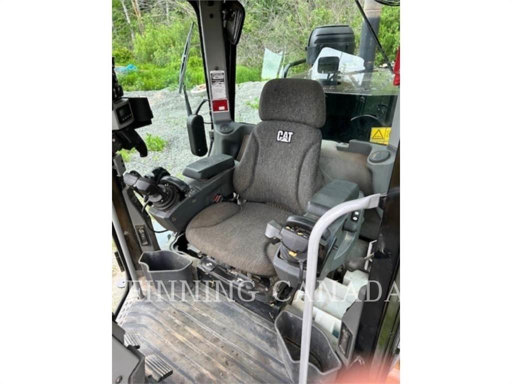 CAT 160M Greyderler