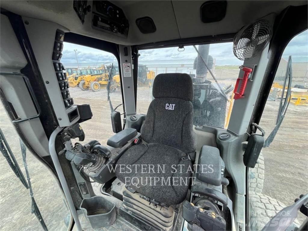 CAT 160M3 Greyderler