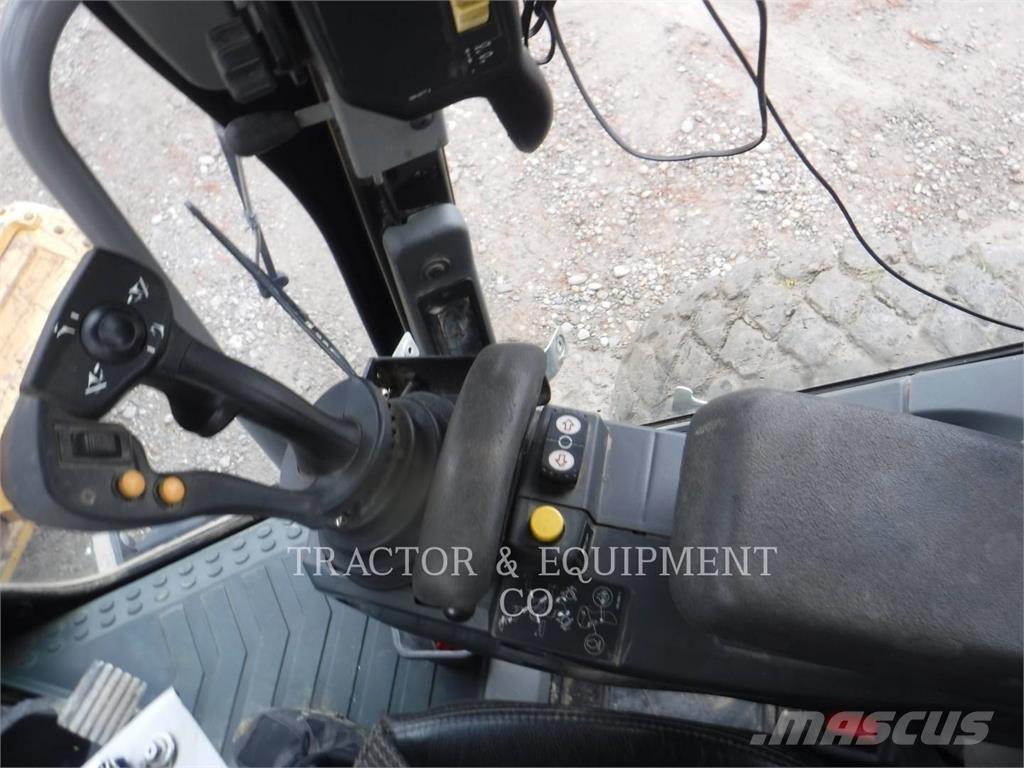 CAT 160M3 AWD Greyderler