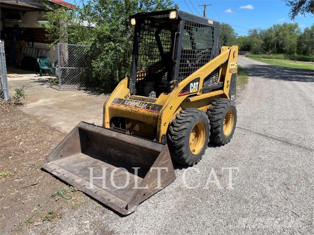 CAT 216 Skid steer loderler