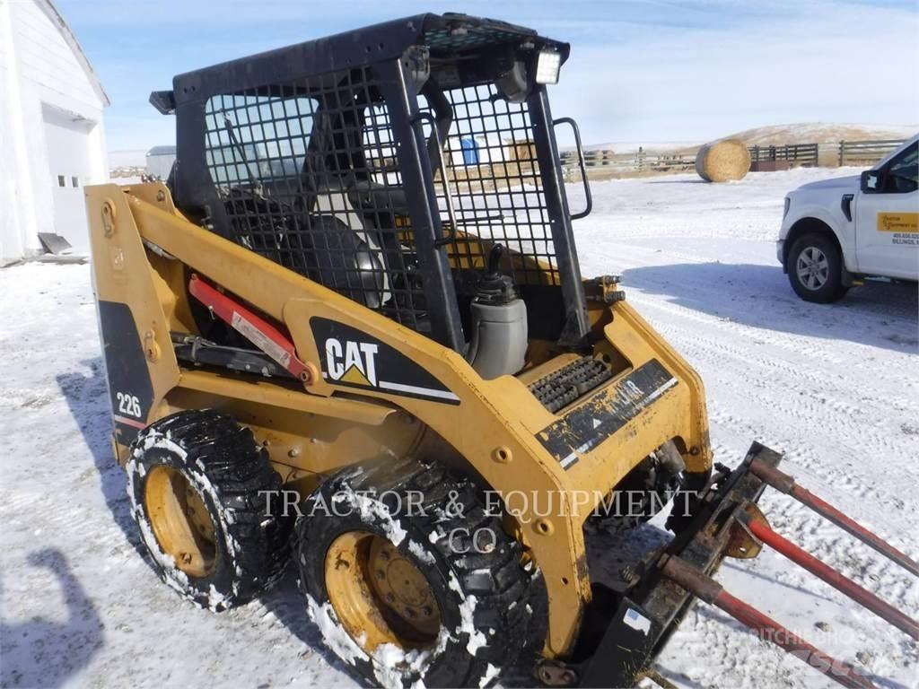 CAT 226 Skid steer loderler