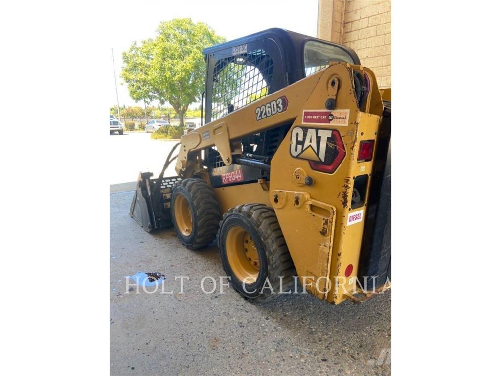 CAT 226 HF Skid steer loderler