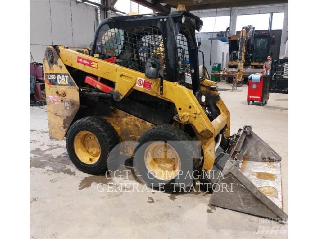 CAT 226D Skid steer loderler