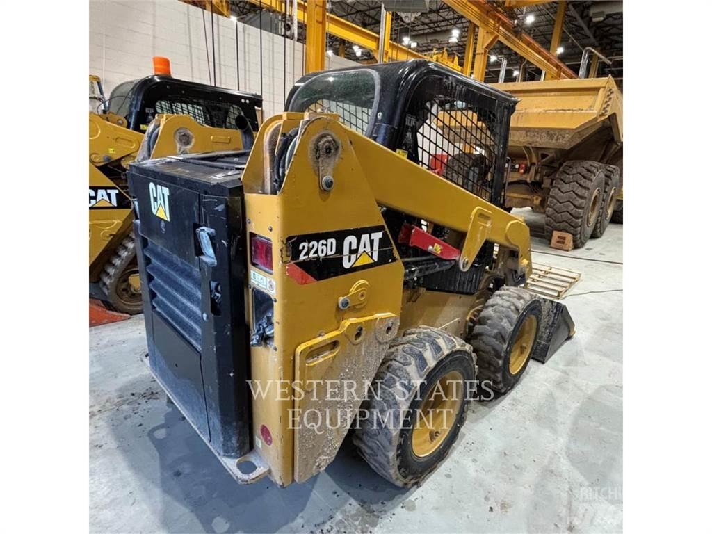 CAT 226D Skid steer loderler