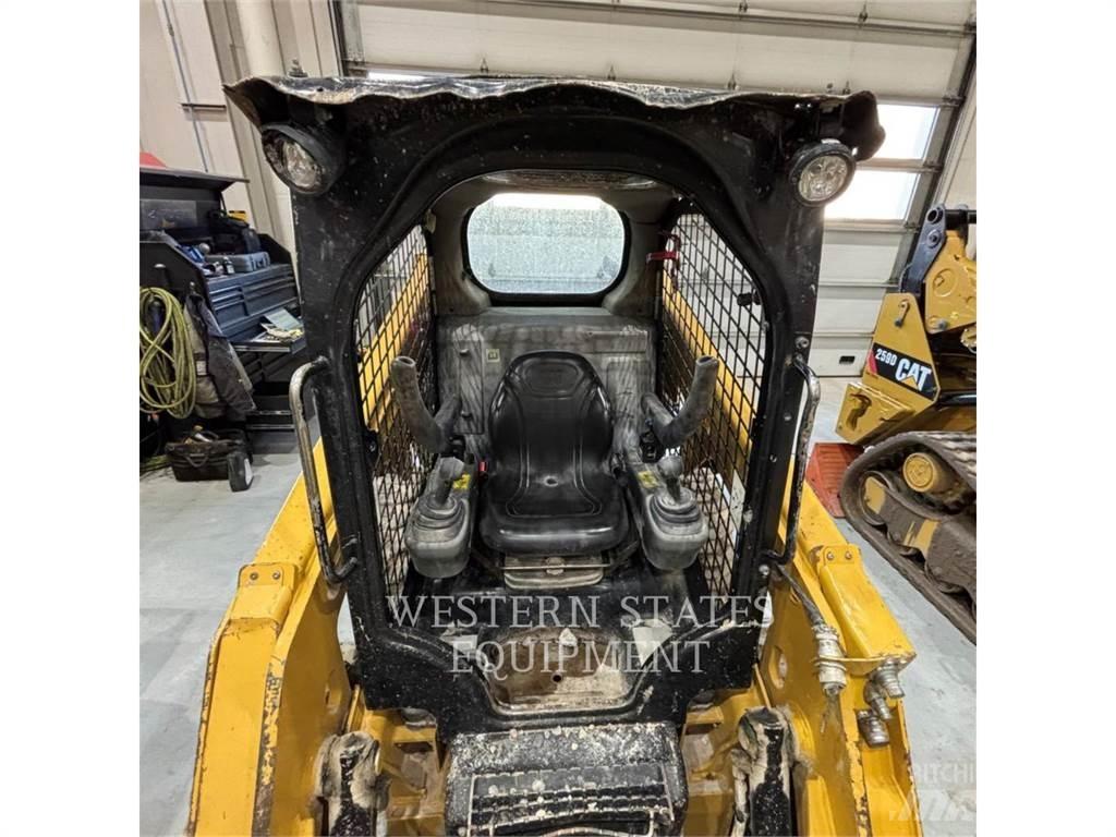 CAT 226D Skid steer loderler