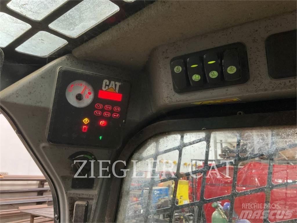 CAT 226D Skid steer loderler