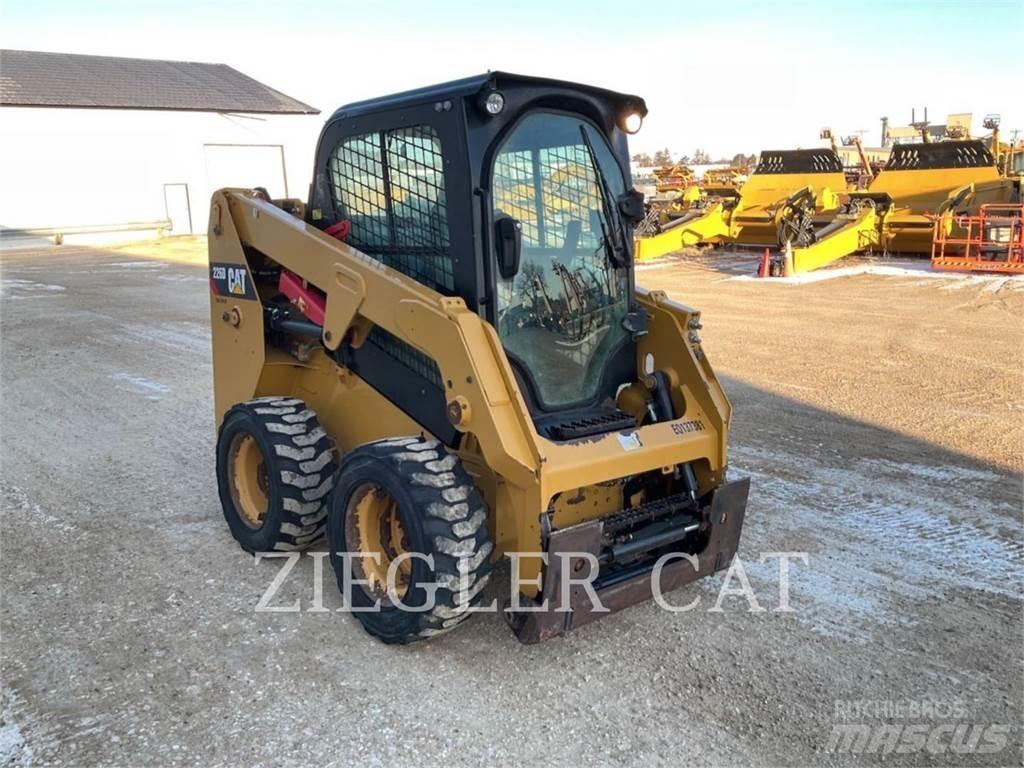 CAT 226D Skid steer loderler