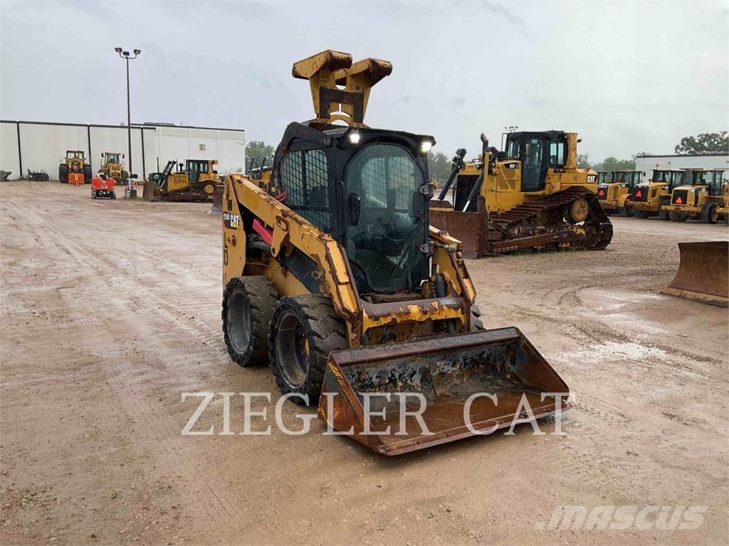 CAT 226D Skid steer loderler