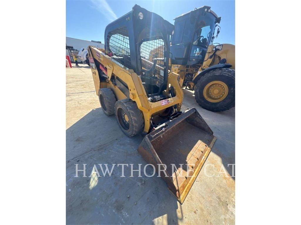 CAT 226D Skid steer loderler