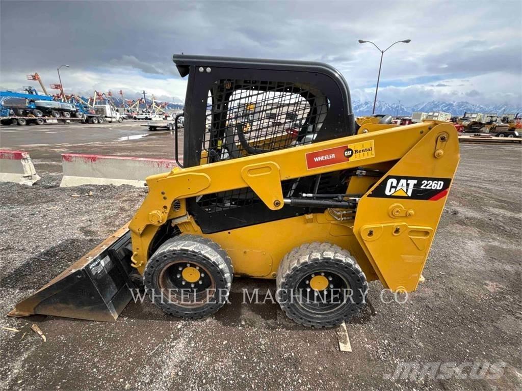 CAT 226D C1-H2 Skid steer loderler