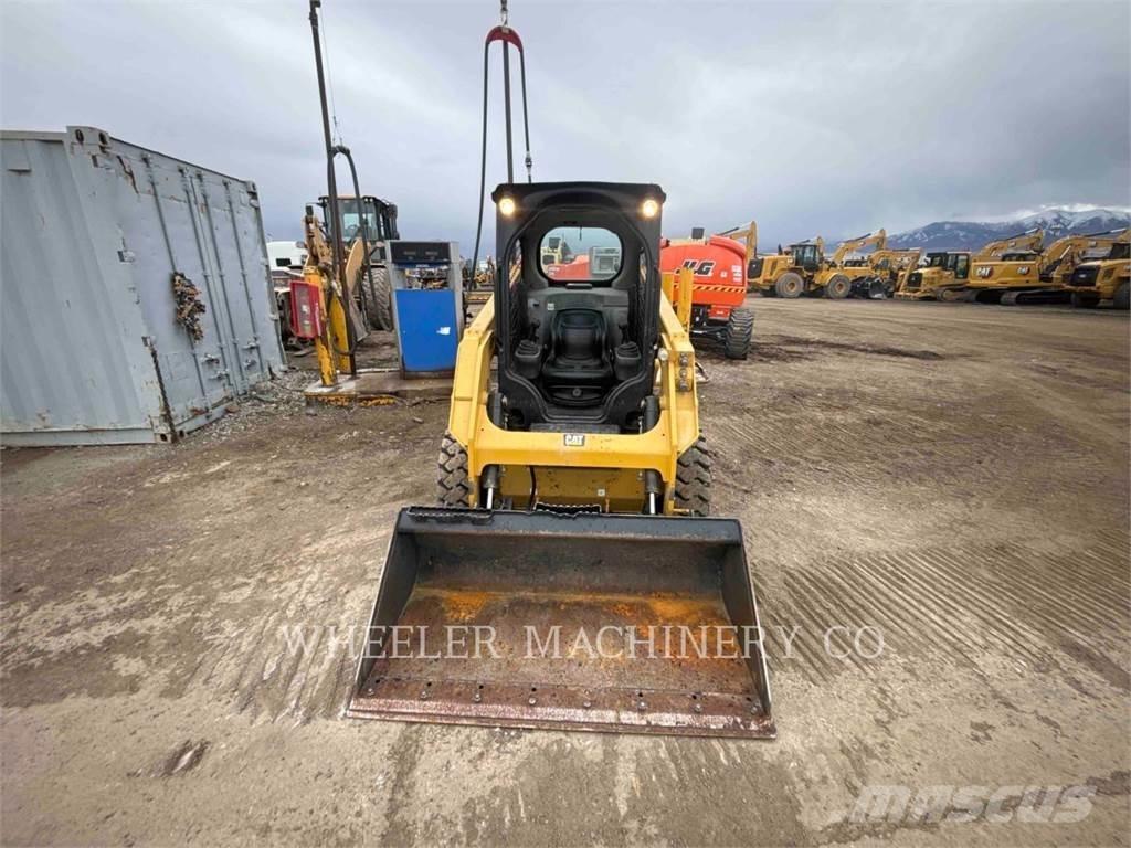 CAT 226D C1-H2 Skid steer loderler