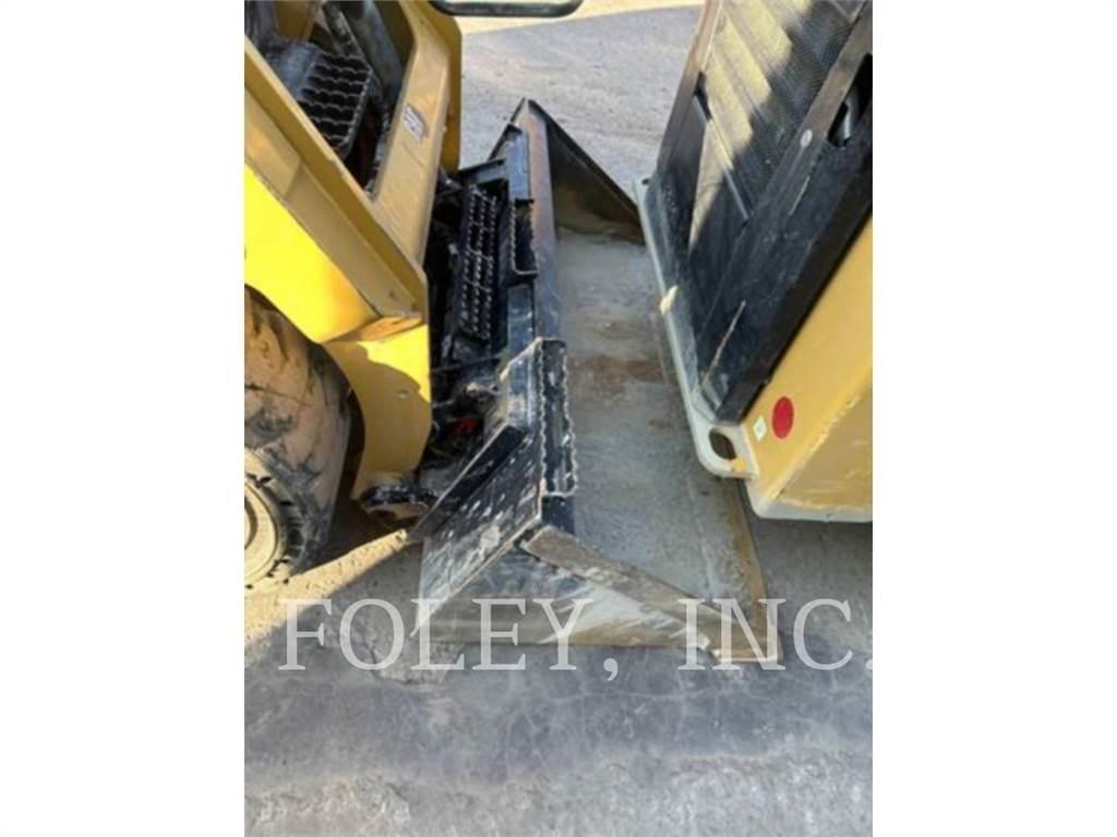 CAT 226D3 Skid steer loderler