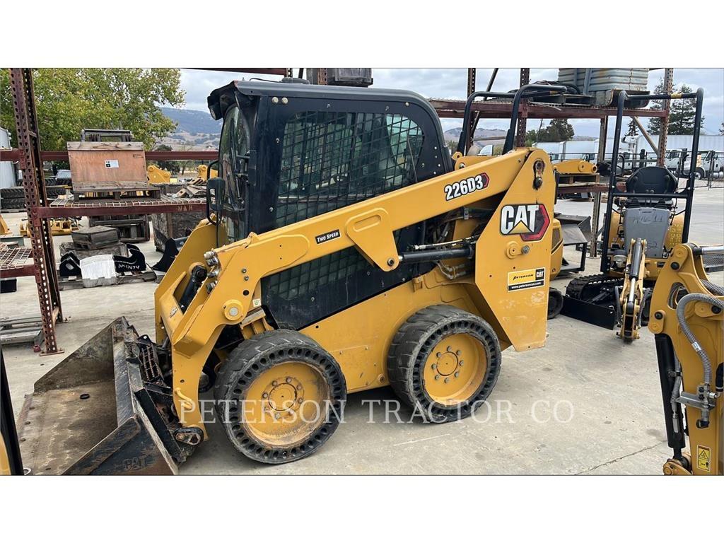 CAT 226D3 Skid steer loderler