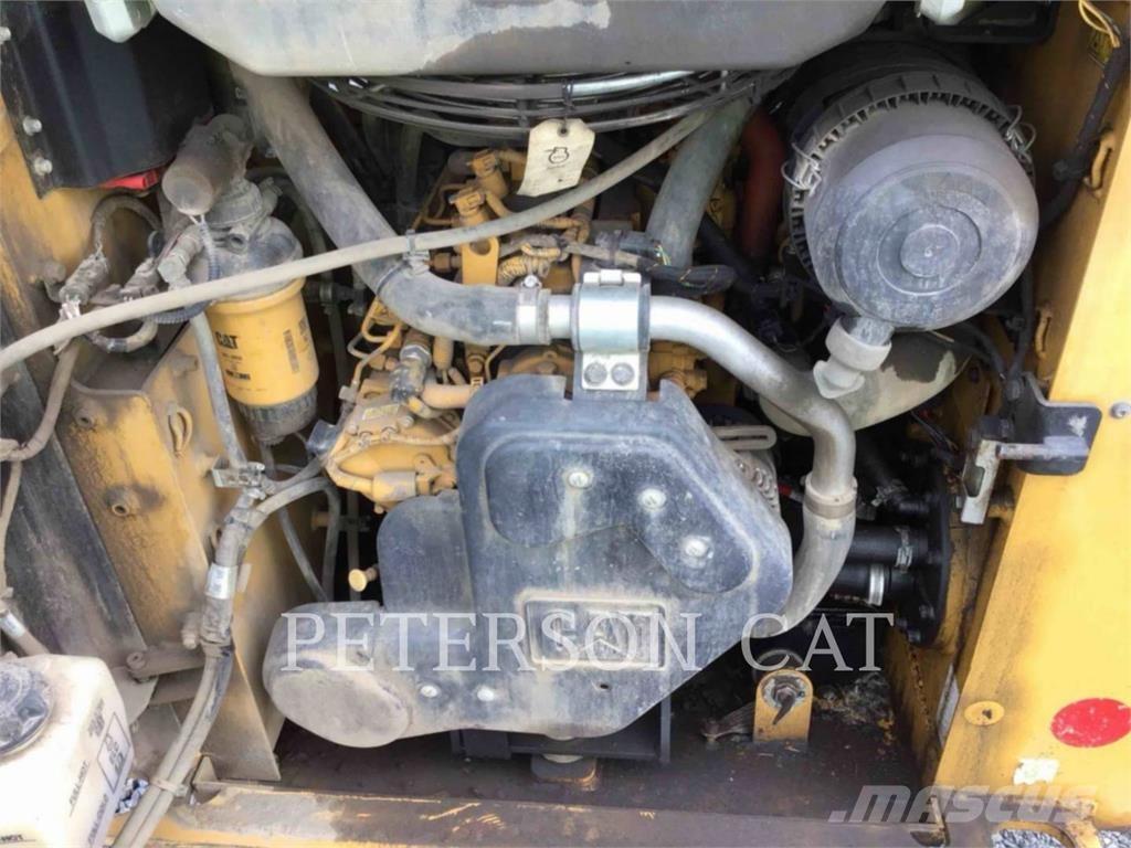 CAT 226D3 Skid steer loderler