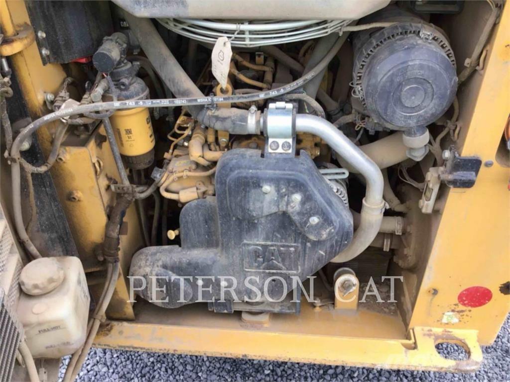 CAT 226D3 Skid steer loderler