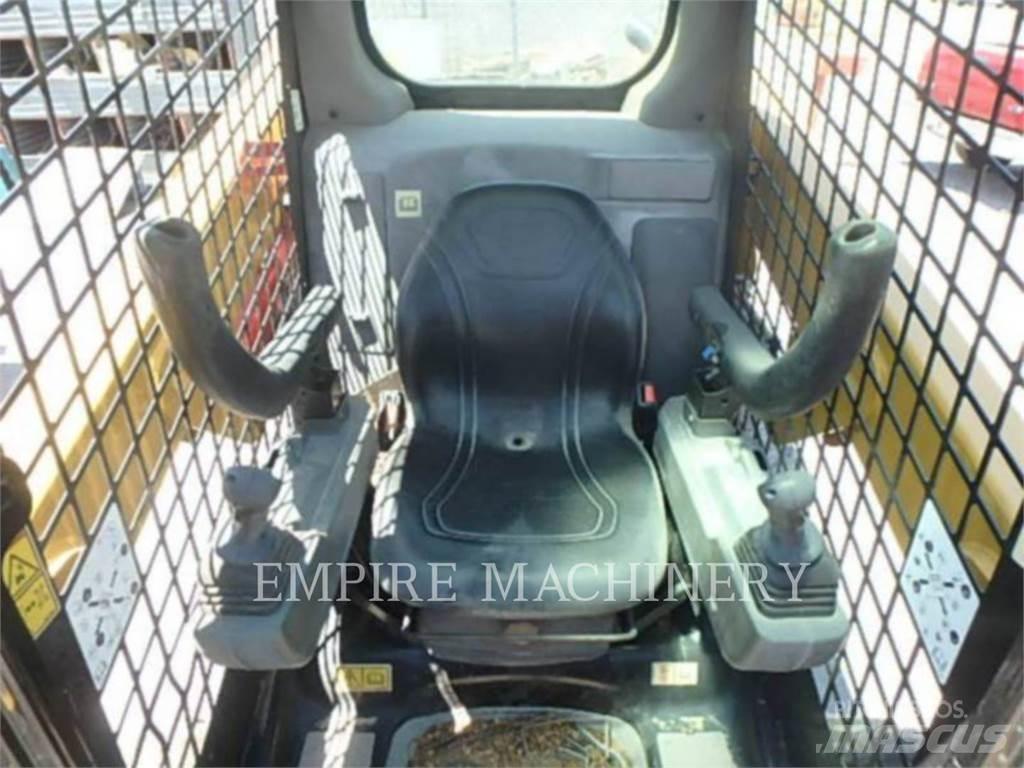 CAT 226D3 Skid steer loderler