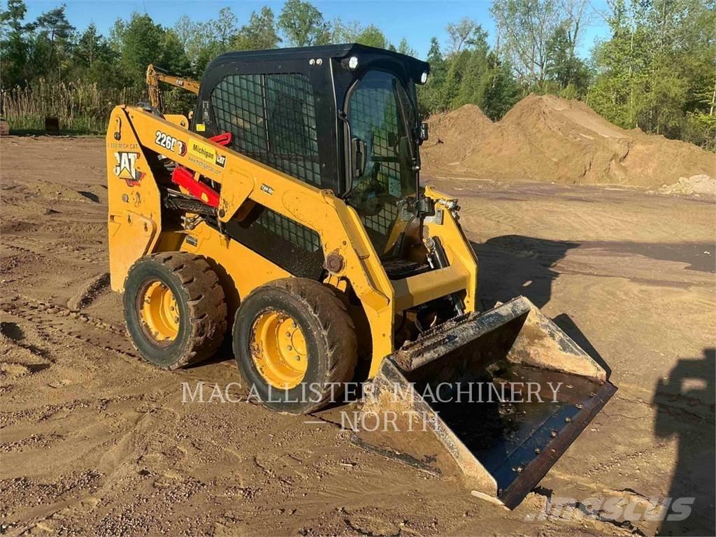 CAT 226D3 AQ Skid steer loderler