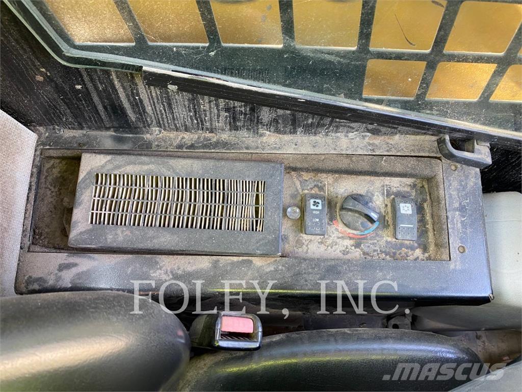 CAT 232B2 Skid steer loderler