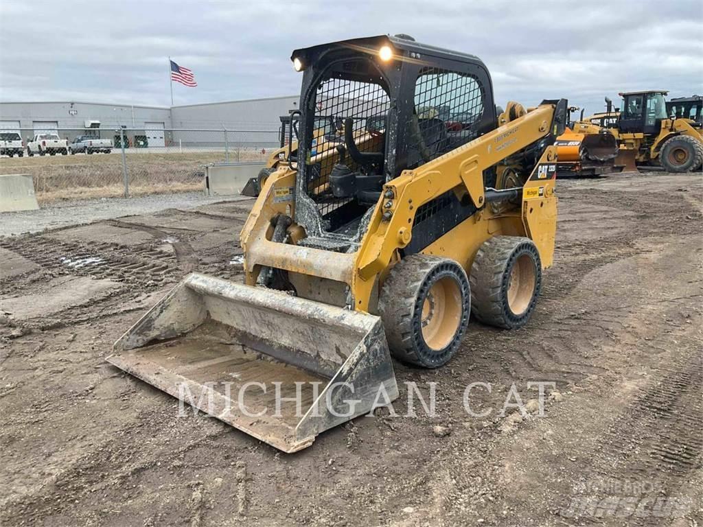 CAT 232D Q+ Skid steer loderler