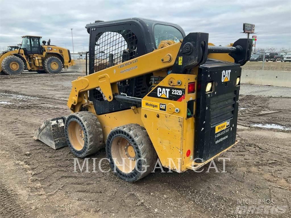 CAT 232D Q+ Skid steer loderler