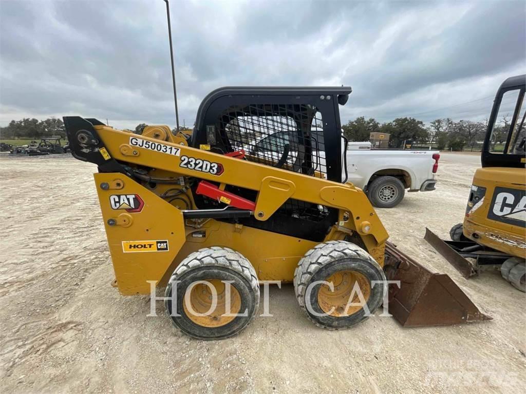 CAT 232D3 Skid steer loderler