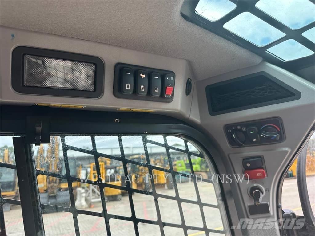 CAT 232D3 Skid steer loderler