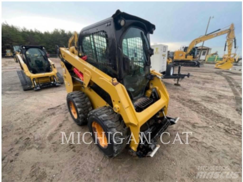 CAT 232D3 AQ Skid steer loderler