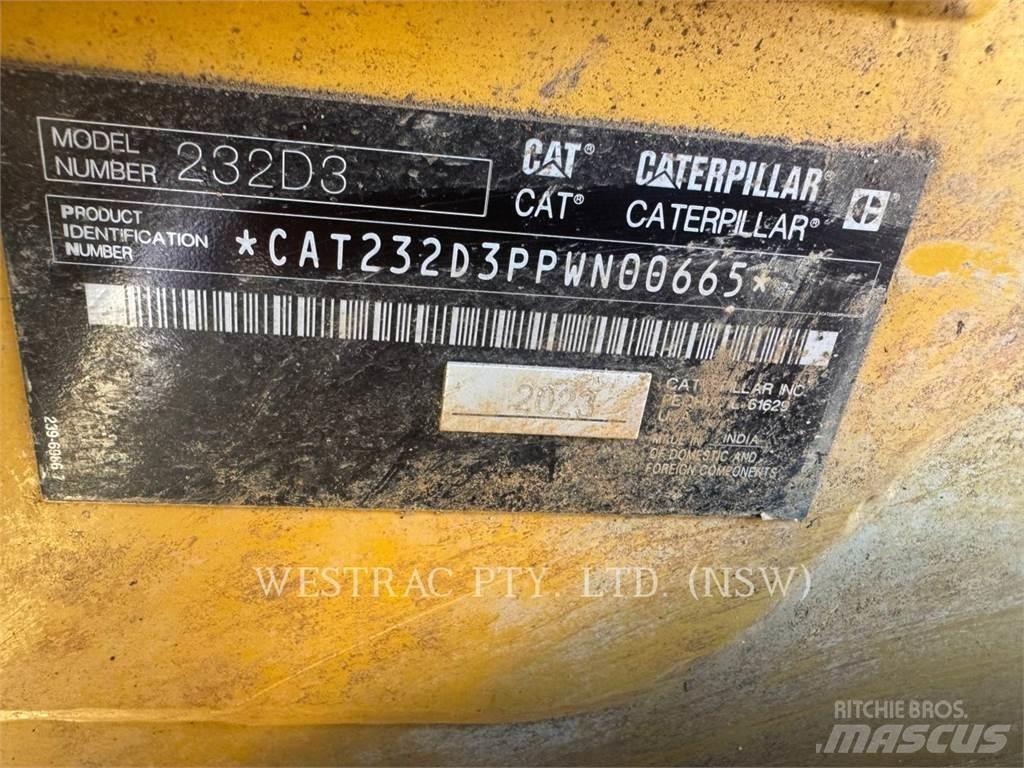 CAT 232D3LRC Skid steer loderler