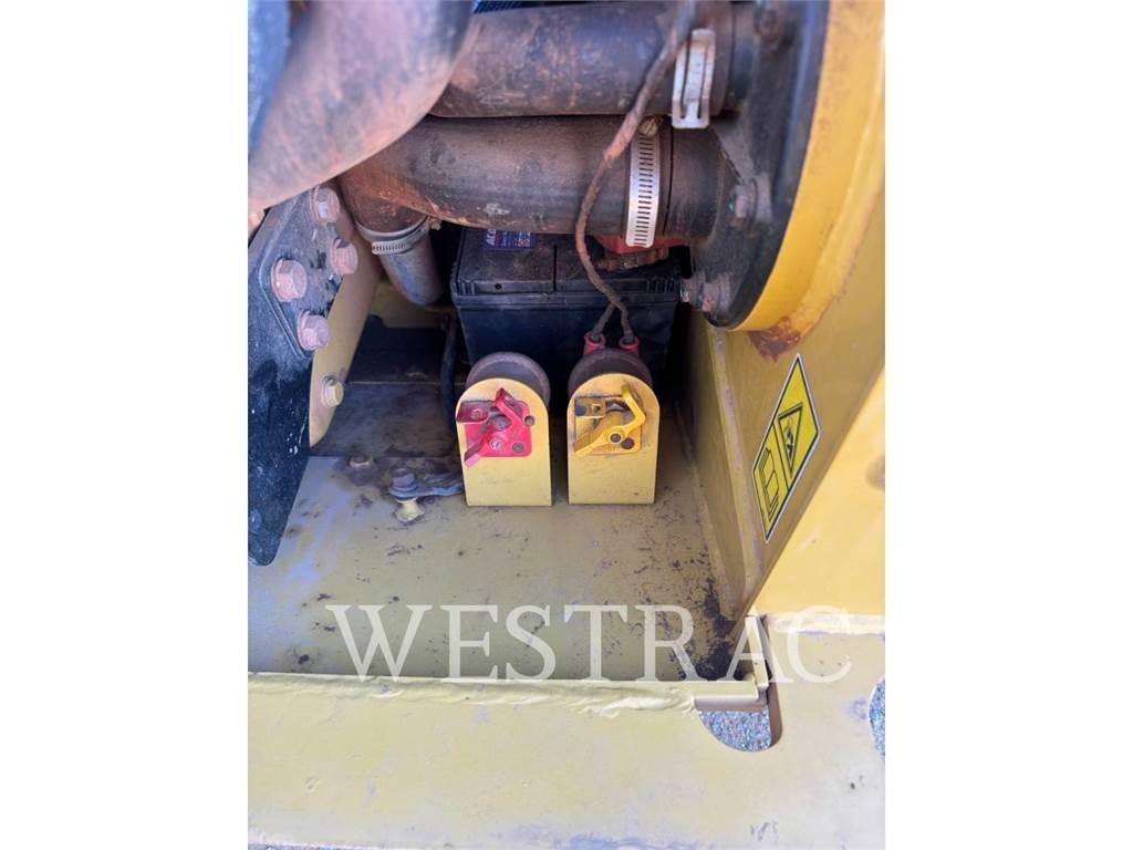 CAT 232D3LRC Skid steer loderler