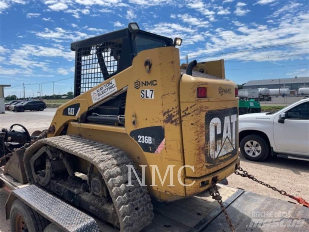 CAT 236B Skid steer loderler